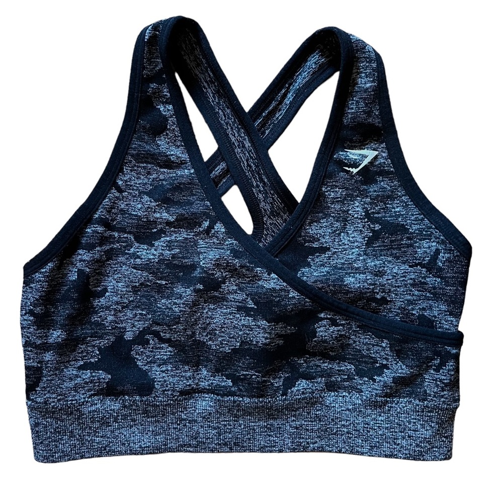 Gymshark adapt camo sports bra in gray/black